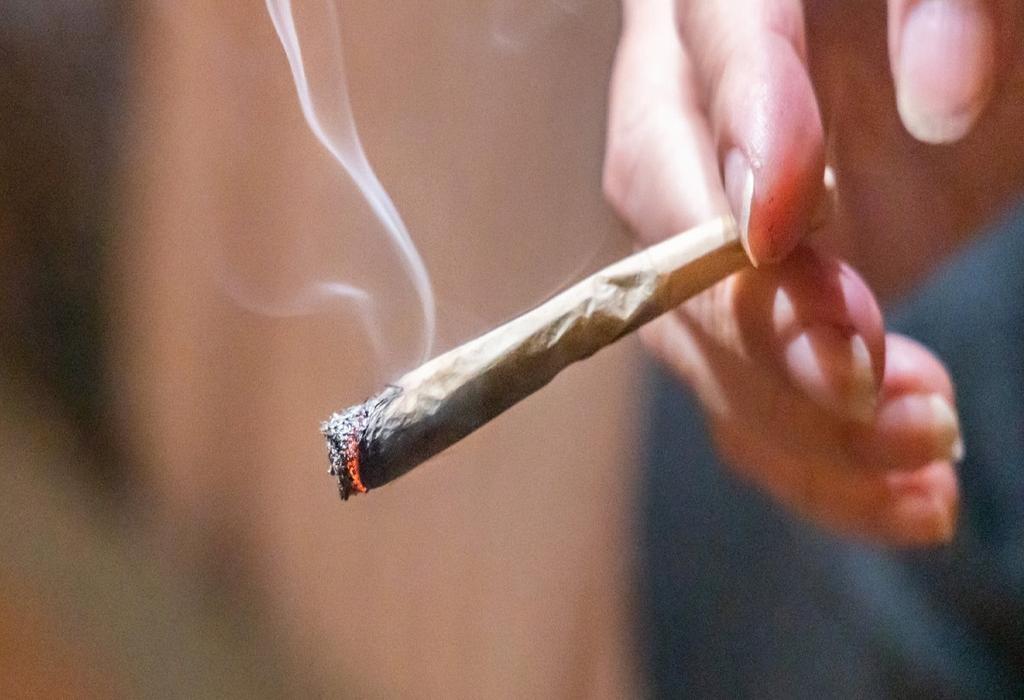 تاثیرات مطالعه جدید بر کاهش الکل با گل در افراد وابسته