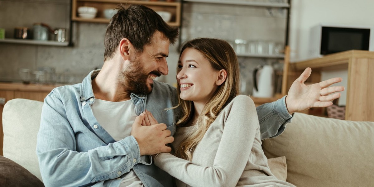 بررسی نقش هماهنگی ابراز علاقه فیزیکی زوجین در صمیمیت و سلامت رابطه عاطفی