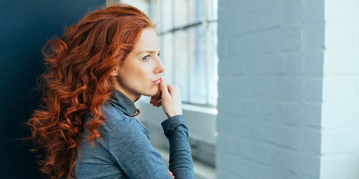 بررسی ریشه های تنهایی جوانان و تغییرات زندگی در دوران معاصر