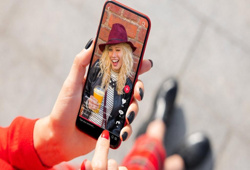 ضرر ویدئوهای کوتاه؛ تاثیر ریلز و تیک تاک بر سلامت روان و شناخت