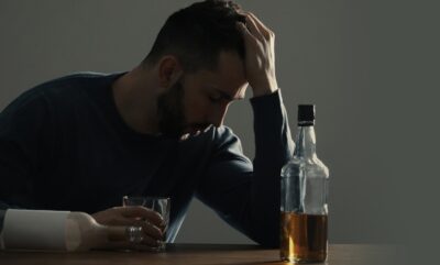 بررسی ویژگی های شخصیتی و دلیل مصرف الکل پس از دعوا