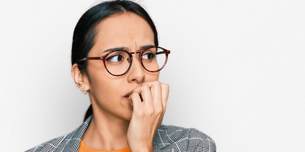 نقش درمان یک ماهه در کاهش دید خصمانه اضطراب اجتماعی