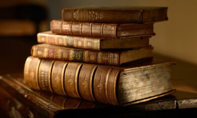 تحلیل علمی و روانشناختی حس خواستنی بودن زنان در میلیون ها کتاب