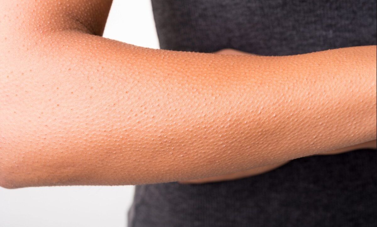 ASMR چیست؟ علم پشت صداهای آرامش بخش و تاثیر آن بر سلامت روان