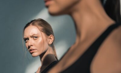 بررسی علمی ریشه های حسادت زنان به چهره های زنانه در روابط عاطفی