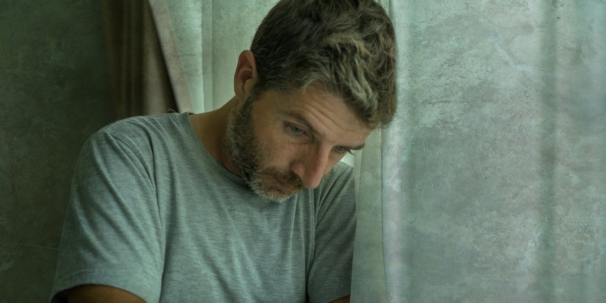 بررسی نقش تصمیم گیری نامنظم در اعتیاد و تاثیر آن بر پیامدهای منفی