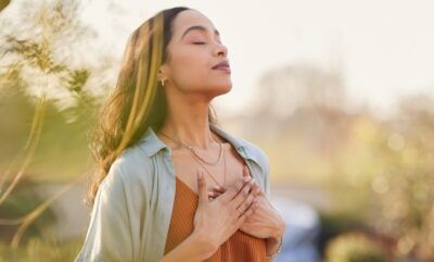 نقش شفقت به خود و تاثیر بر جامعه در ارتقای همدلی و برابری