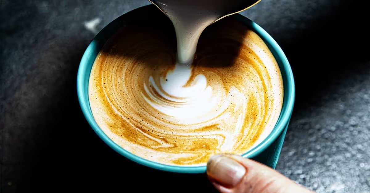 رابطه مصرف متعادل قهوه و سلامت روان در کاهش استرس و افسردگی