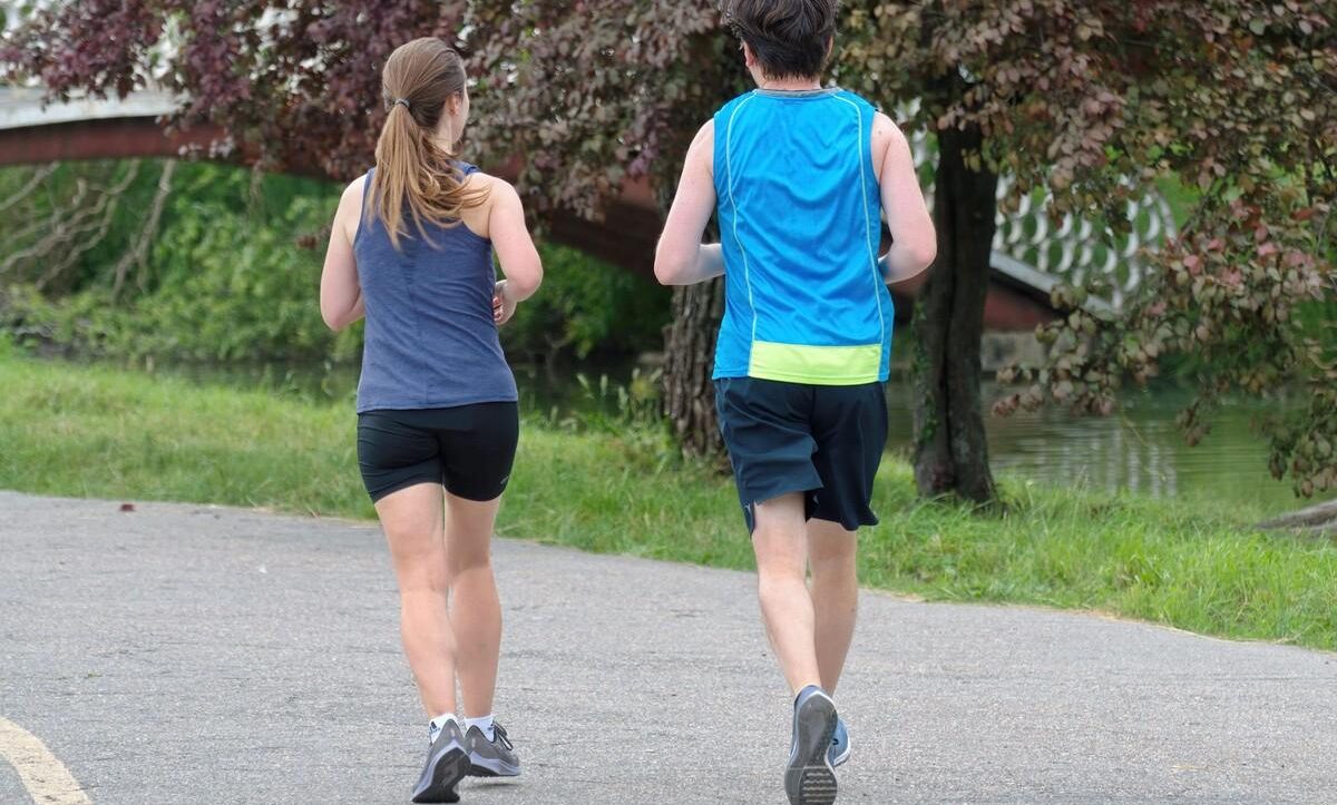 تاثیرات مثبت ورزش برای بی خوابی و افسردگی در بیماران مبتلا به بی خوابی مزمن