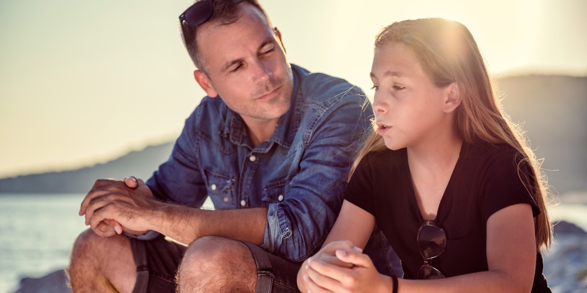 تاثیر ارتباط والدین بر نوجوان و نقش آن در تقویت مهارت های نرم و ثبات عاطفی