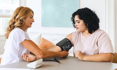 خطرات جدی فشار خون بالا در جوانان برای سلامت قلب و کلیه