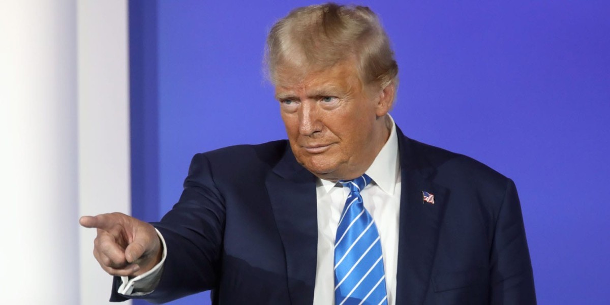 تاثیر مستقیم سیاست و سلامت روان بر میزان رضایت از زندگی و شادی